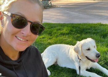 Anna Nordqvist with dog