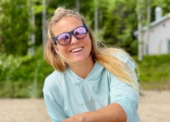 Anja Parson on the beach